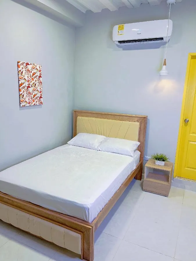 Otel Tropical Hostel Santa Marta