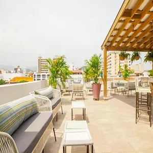 Hotel 1525